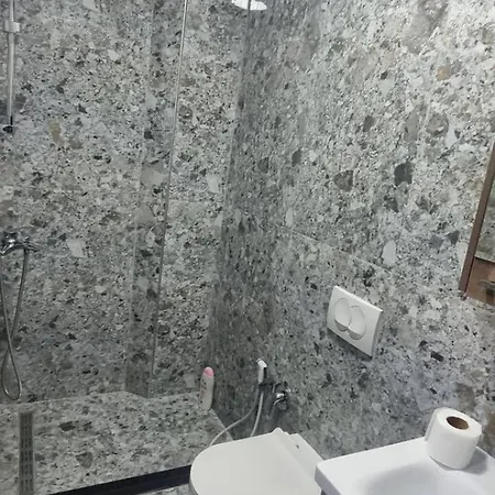 Apartment 2# Lovely Spacious 1-bedroom *